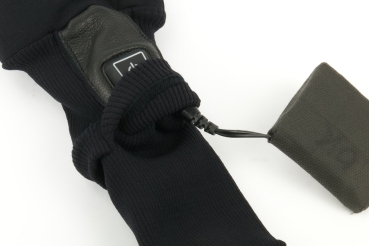 Heated glove mediDay for rheumatism and Raynaud with push button heat control and cuffs