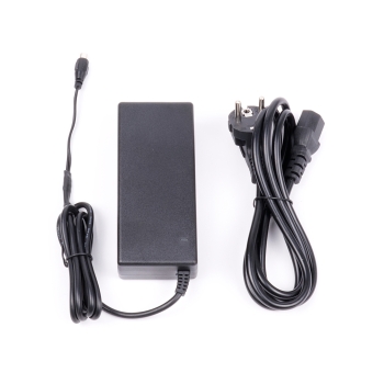 Power Supply Unit for Heated Transport and Travel Bag for Dialysis Bags and Blood Reserves