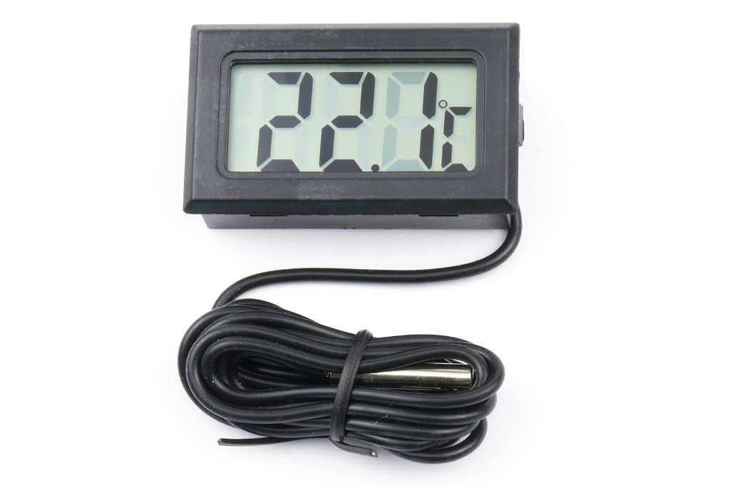 Hochpräzises LCD Thermometer Digitales Hand-Temperaturmessgerät 50-500 ℃ 