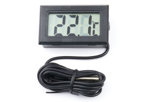 Built-in Digital Thermometer With Display