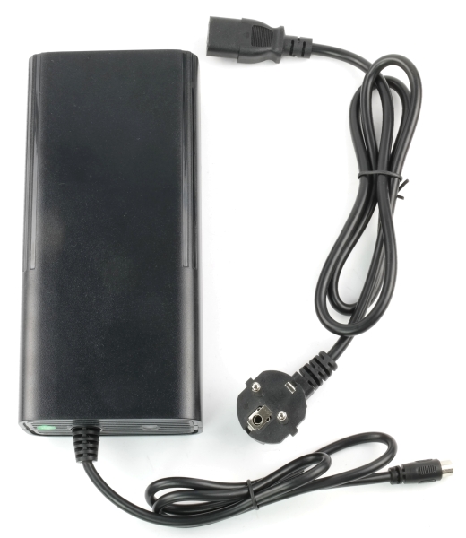 Elektronisches Netzteil mit aktivem PFC (24VDC - 10A - 240W) - Industrieware