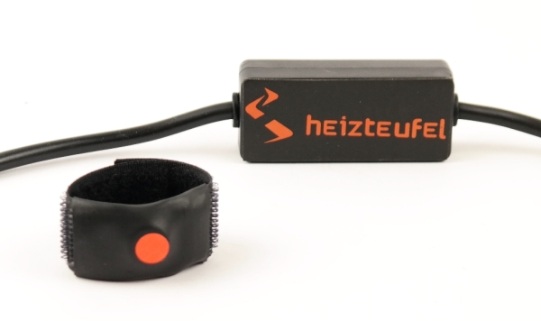 Heizteufel diver heating control with finger ring magnet